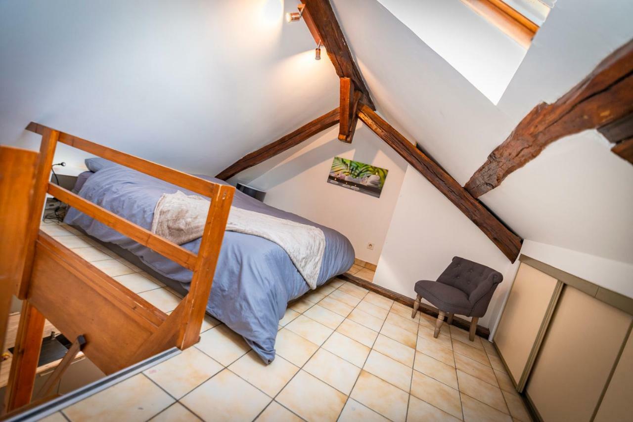 Duplex Dans Centre Ville Troyes Exterior foto