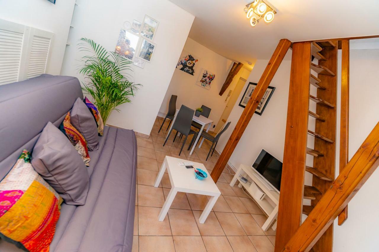 Duplex Dans Centre Ville Troyes Exterior foto